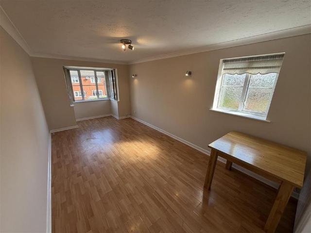 House for rent in Holmes, Cabus