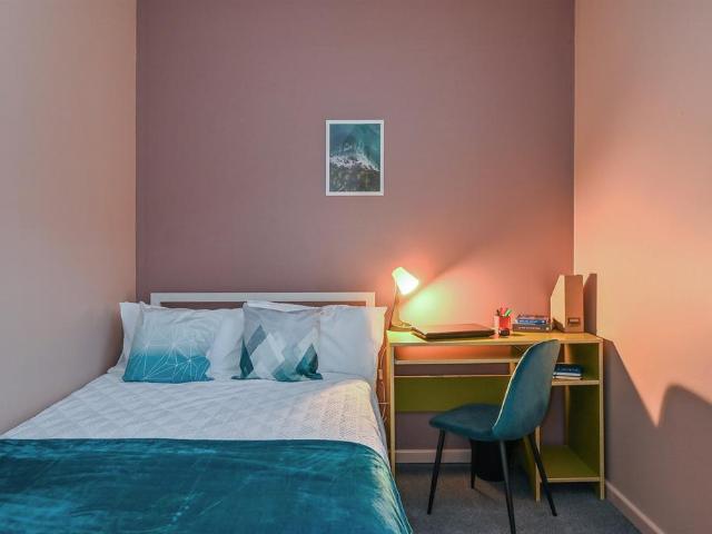 House for rent in Pontypridd, Wales