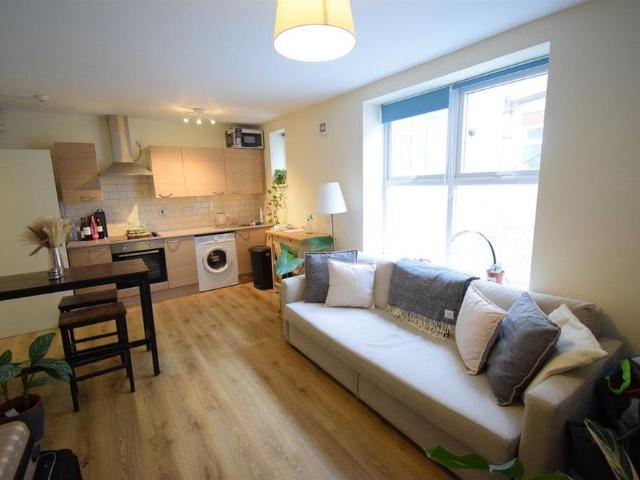 House for rent in Falcon Lodge, Wales