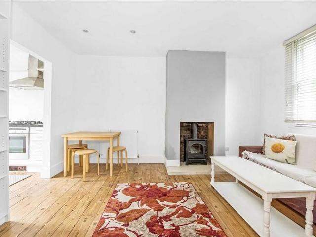 House for rent in London Borough of Lewisham, Greater London