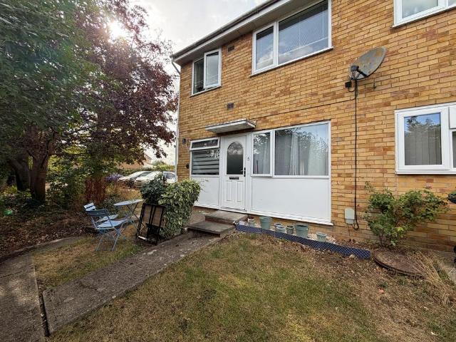 House for rent in Old Stratford, Northamptonshire
