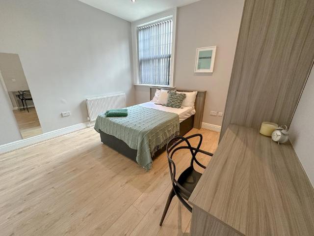 Room for rent in Calderstones