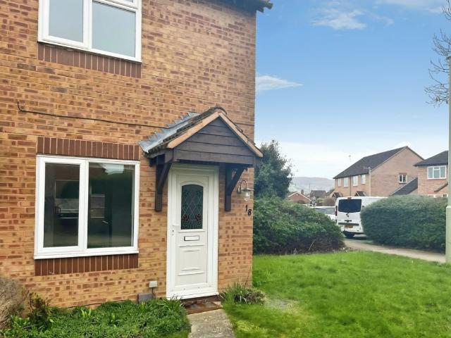 House for rent in Hucclecote Green, Gloucester