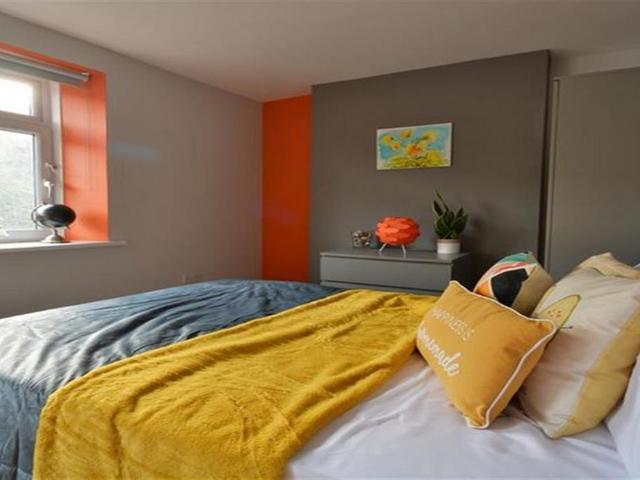House for rent in Pontypridd, Wales