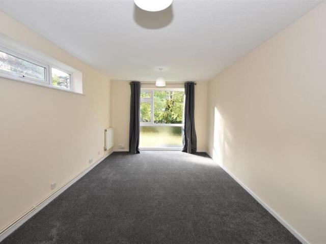 House for rent in Red Hill, Surrey