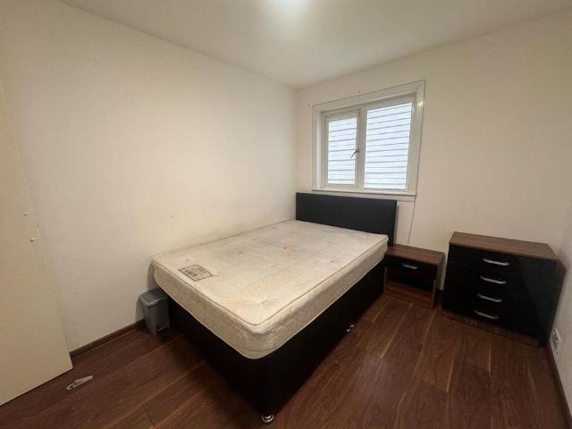 House for rent in Thorplands, Northampton