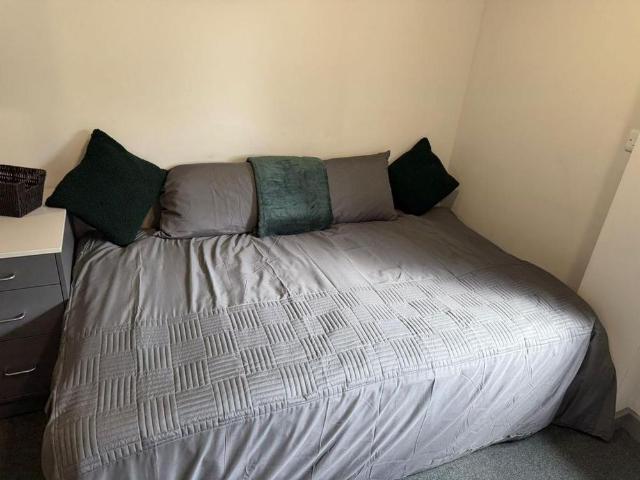 House for rent in Stoke, Stoke-on-Trent