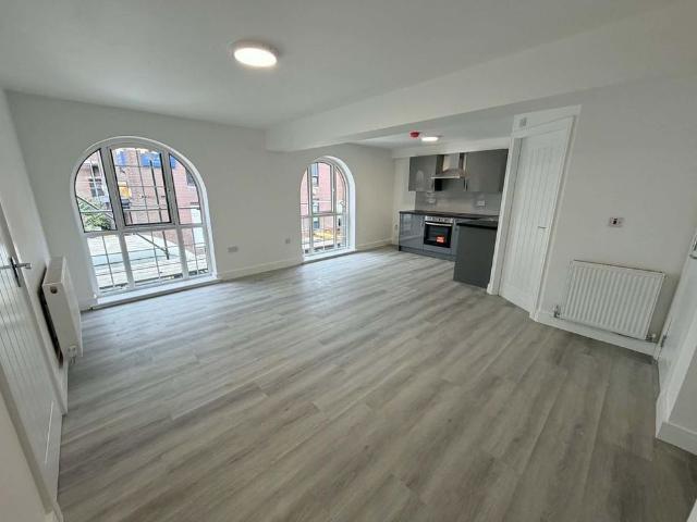 Apartment for rent in High Crompton, Oldham