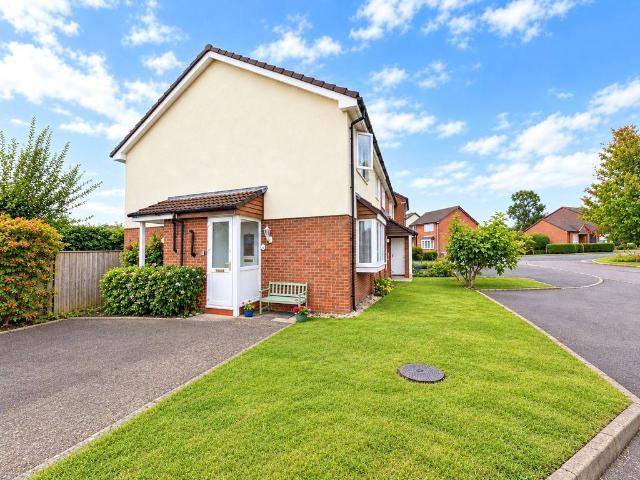 House for rent in Temple Park, Binfield