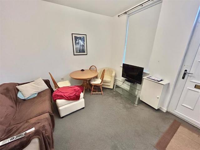 Room for rent in Gedling, East Midlands