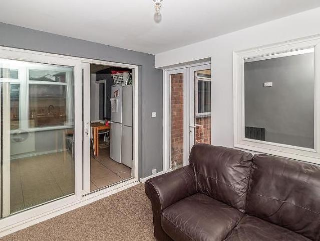 House for rent in Elmfield, Leicestershire