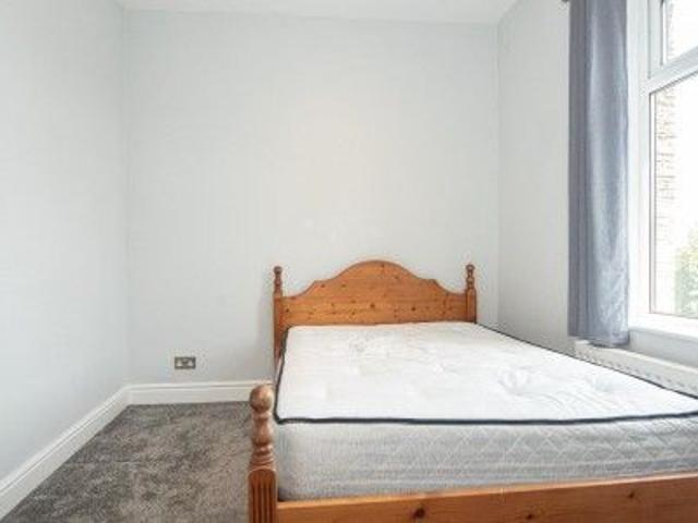 House for rent in Westroyd Hill, Leeds