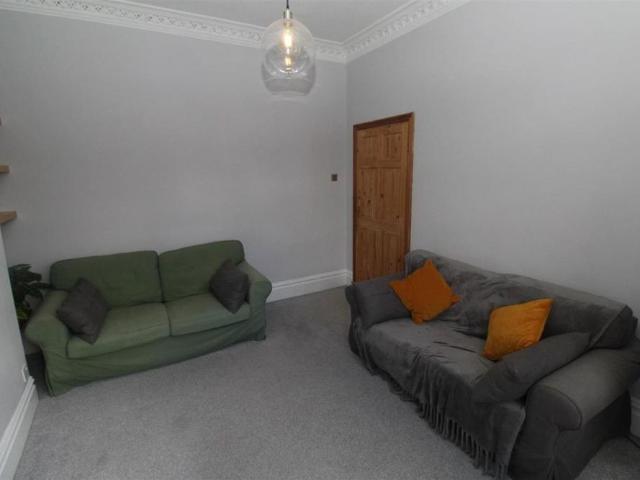 House for rent in Falcon Lodge, Wales