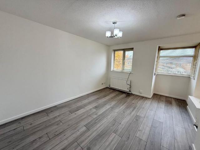 House for rent in Heathfield Farm, Wilmslow