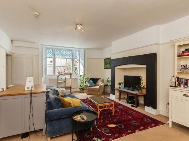 House for rent in Clifton Village, Feckenham