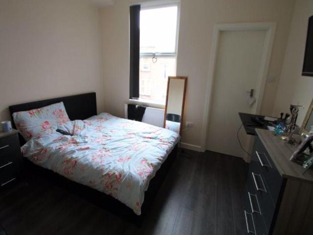 House for rent in Beckett Park, Burley