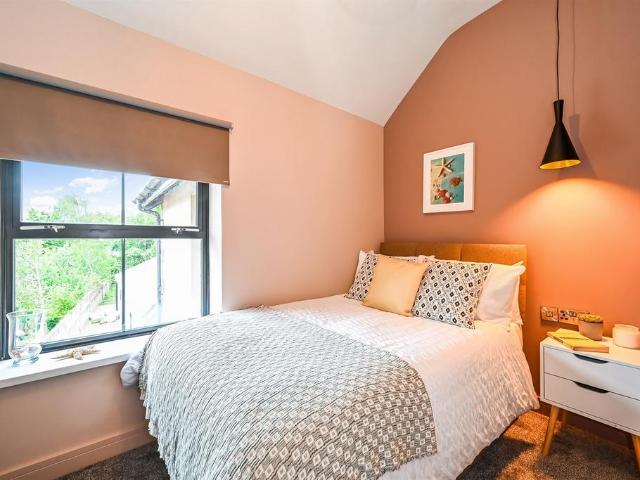 House for rent in Falcon Lodge, Wales