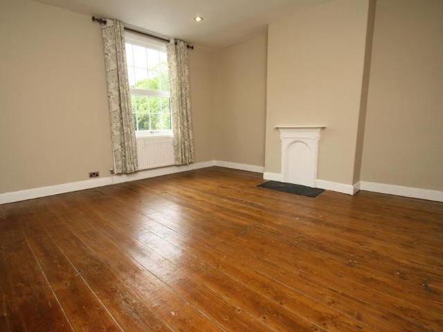 House for rent in Roundhay, West Yorkshire