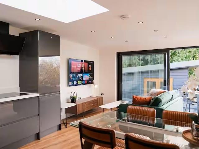 House for rent in Hampton, Crookhill