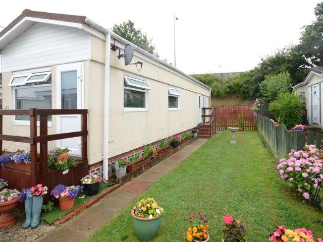House for rent in Shinfield, Three Mile Cross