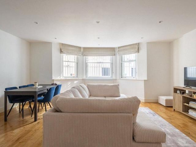 House for rent in The Boltons, Greater London
