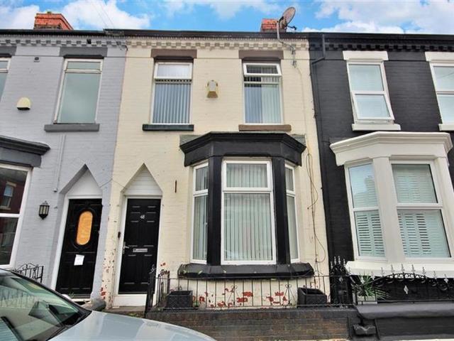 House for rent in Elm Park, Calderstones