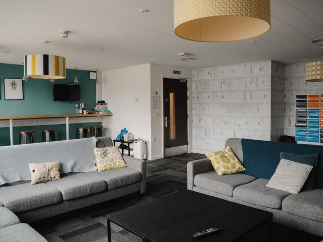 House for rent in Greaves, Bare