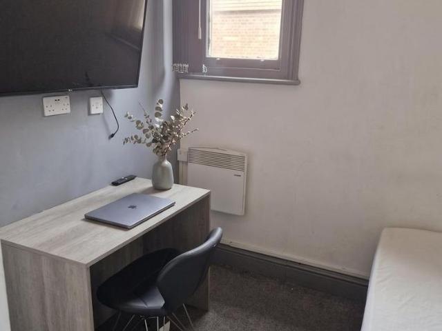 Room for rent in Highfields, Leicester