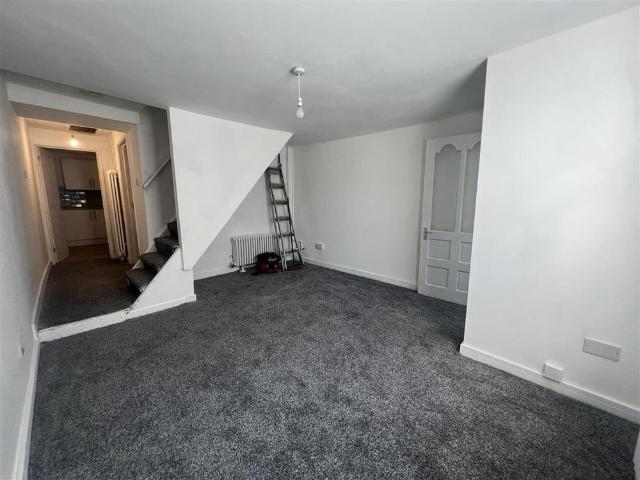 House for rent in Ferndale, Wales