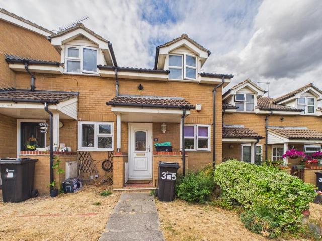 House for rent in Shinfield