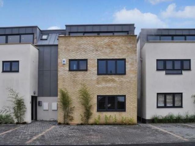 House for rent in Evershot, Oxfordshire