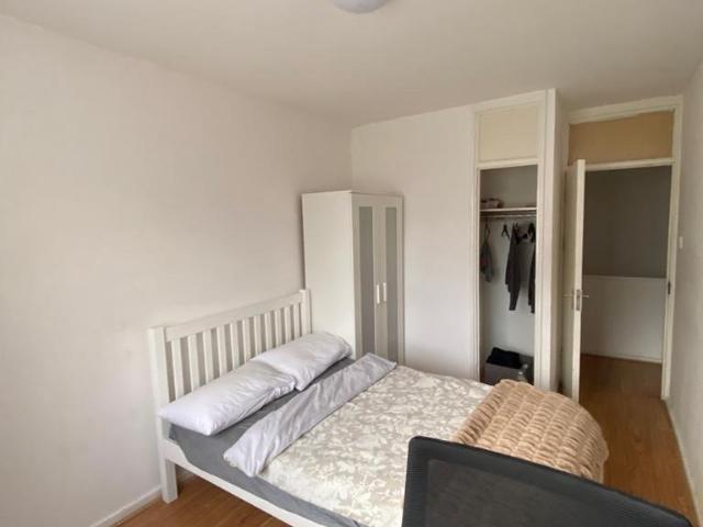 House for rent in London Borough of Lewisham, Cat Hill