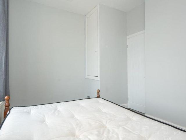House for rent in Westroyd Hill, Leeds