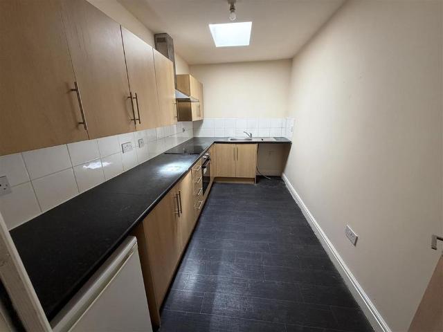 House for rent in The Cronehills, West Bromwich