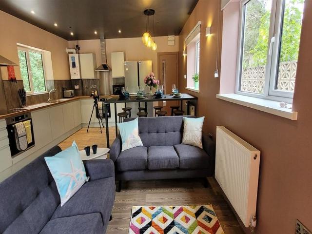 House for rent in Falcon Lodge, Wales