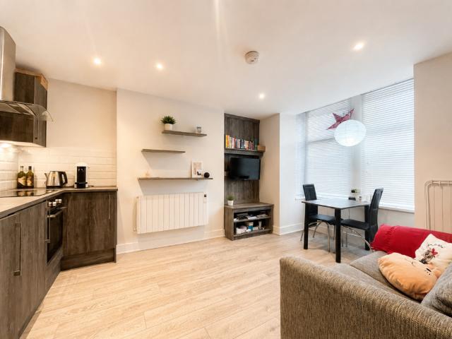 House for rent in Elmfield, Leicestershire