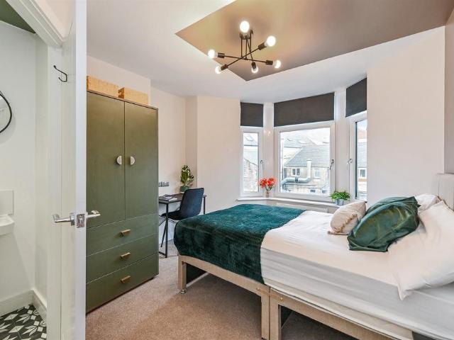 House for rent in Plasnewydd, Falcon Lodge