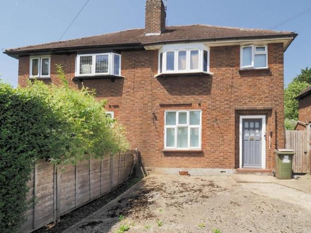 House for rent in Harrow Weald, Greater London