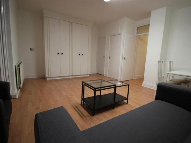House for rent in Highfields, Old Wharf
