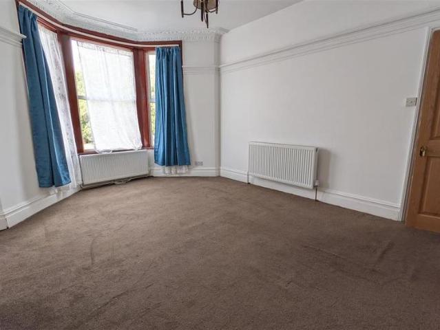 House for rent in Southgate, Greater London