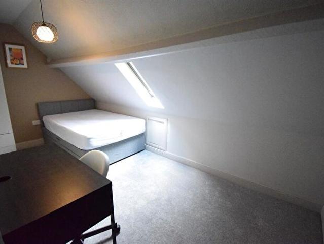 Apartment for rent in Pontypridd, Wales