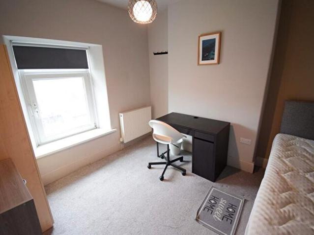 Apartment for rent in Pontypridd, Wales