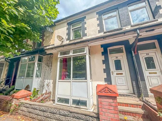 Apartment for rent in Pontypridd, Wales