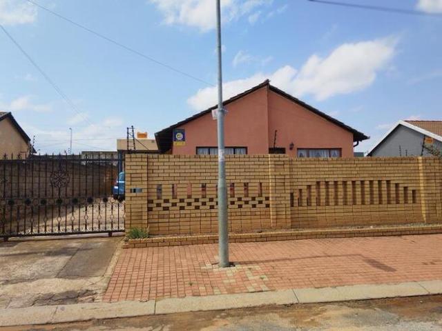 House for rent in Soweto, Gauteng