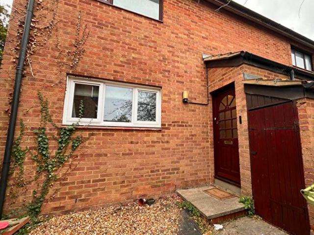Apartment for rent in Old Wolverton, Milton Keynes