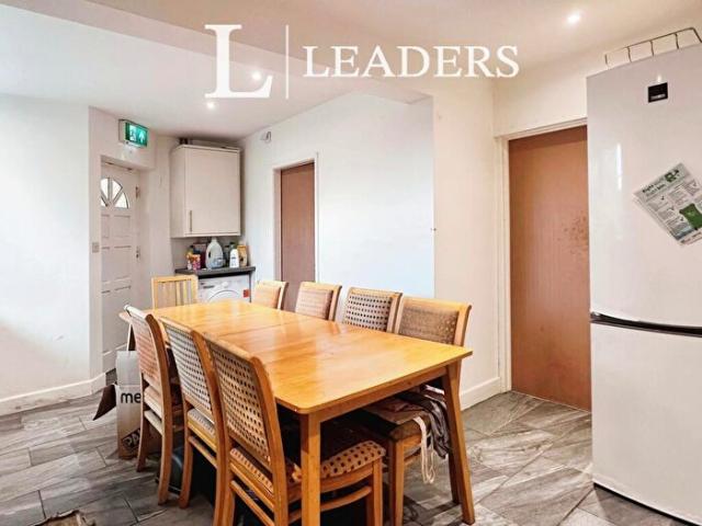 Apartment for rent in Elmfield, Leicestershire