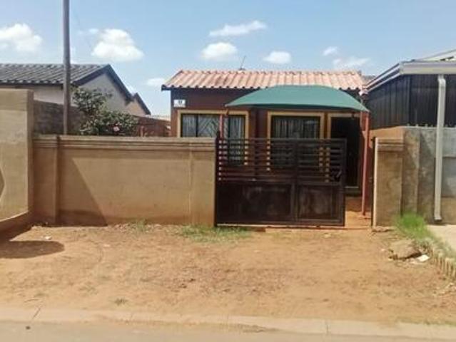 House for rent in Protea Glen, Soweto