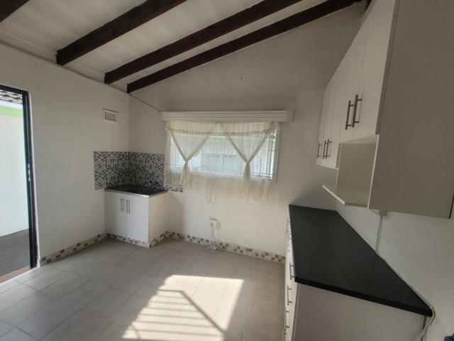 House for rent in Chatsworth, Kwazulu-natal