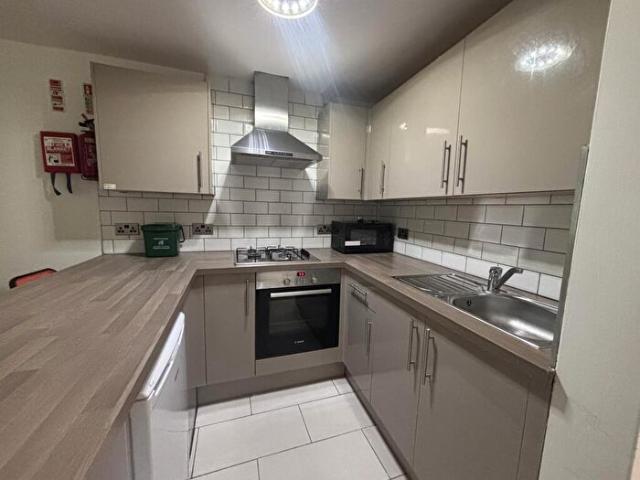 Apartment for rent in Pontypridd, Wales