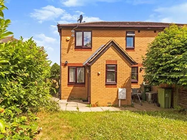 Apartment for rent in Shenley Brook End, Milton Keynes